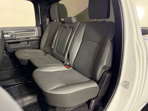 Used 2022 RAM 2500 Big Horn w/ Level 1 Equipment Group image 29