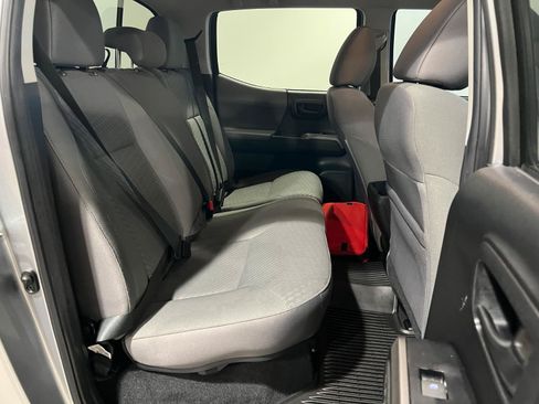 Used 2023 Toyota Tacoma SR5 w/ Technology Package AWD/4WD image 32