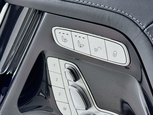 Used 2023 Mercedes-Benz G 550 image 22