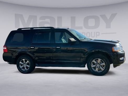 Used 2017 Ford Expedition XLT image 8