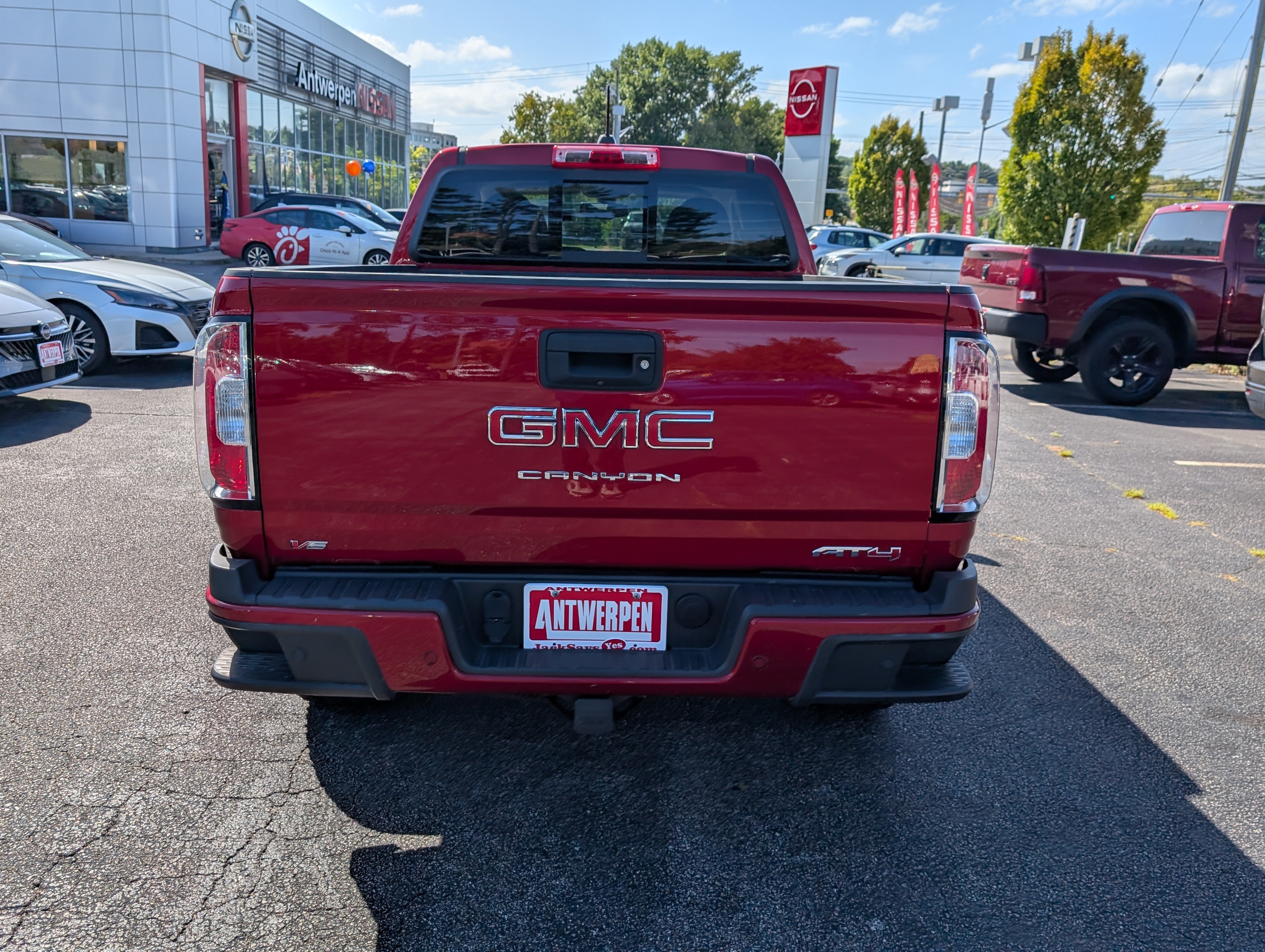 Used 2021 GMC Canyon AT4 AWD/4WD image 4