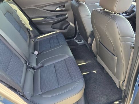 Used 2025 Buick Envista Preferred w/ Convenience I Package FWD image 16
