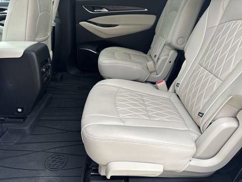 Used 2023 Buick Enclave Avenir w/ Trailering Package, 5000 lbs. AWD/4WD image 28