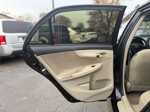 Used 2013 Toyota Corolla L image 15