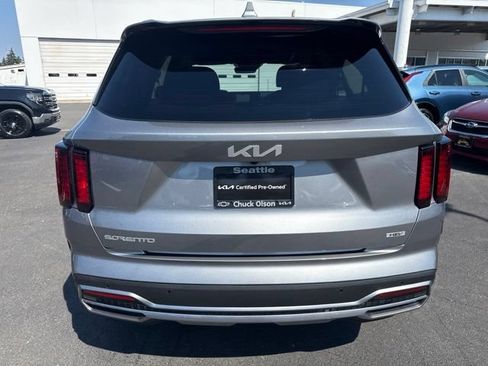 Certified 2023 Kia Sorento EX AWD/4WD image 7