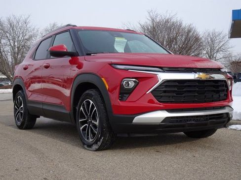 Certified 2026 Chevrolet TrailBlazer LT w/ Driver Confidence Package image 28