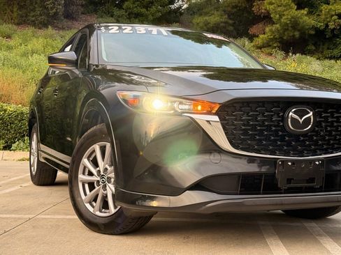 Used 2024 MAZDA CX-5 AWD 2.5 S w/ Select Package image 6