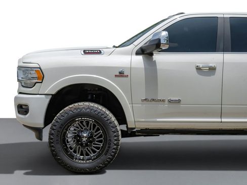 Used 2022 RAM 3500 Limited AWD/4WD image 11