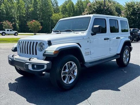 Used 2020 Jeep Wrangler Unlimited Sahara AWD/4WD image 8
