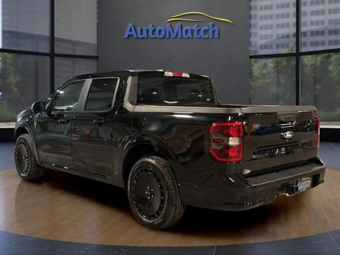 Used 2025 Ford Maverick Lobo image 9