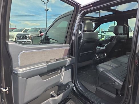 Used 2024 Ford F150 Platinum w/ FX4 Off-Road Package AWD/4WD image 12
