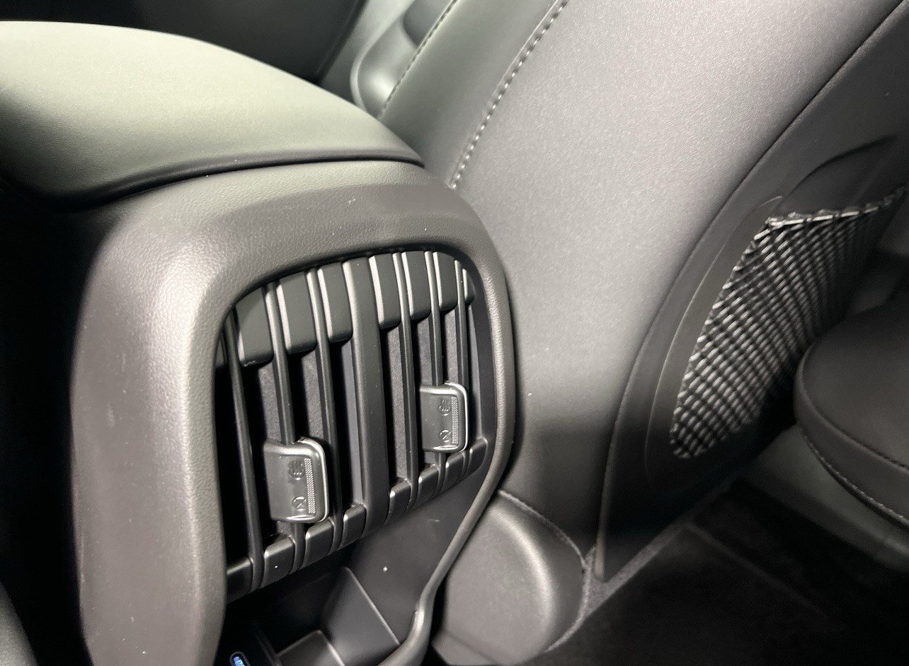 New 2026 Hyundai Kona Limited AWD/4WD image 9
