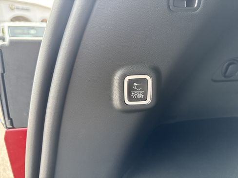 New 2026 Jeep Cherokee Overland w/ Advanced Pro Tech Group AWD/4WD image 19