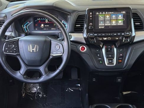 Certified 2024 Honda Odyssey EX-L image 18