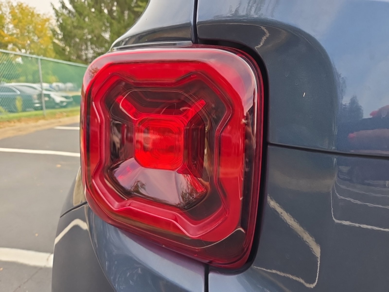Used 2021 Jeep Renegade Trailhawk w/ Luxury Group III AWD/4WD image 6