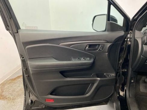 Used 2023 Honda Passport EX-L image 19