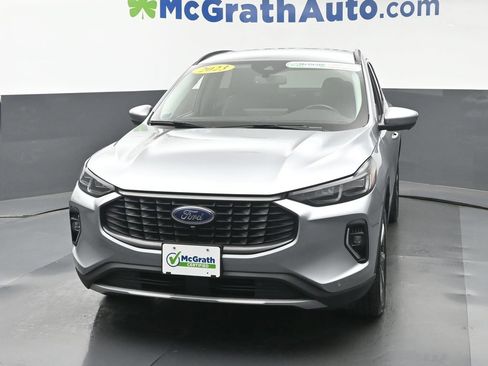 Used 2023 Ford Escape Platinum AWD/4WD image 21