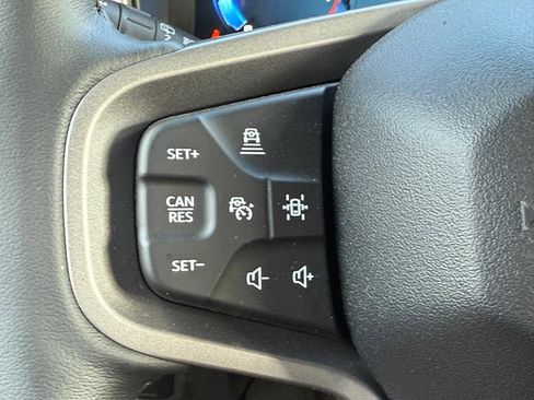 New 2025 Ford Bronco Outer Banks image 8