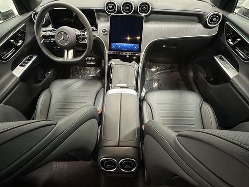 Certified 2025 Mercedes-Benz GLC 350e 4MATIC image 27