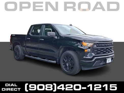 Used 2024 Chevrolet Silverado 1500 Custom w/ Turbomax Blackout Package AWD/4WD image 1