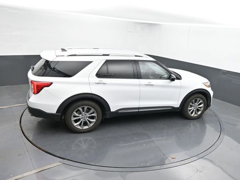 Used 2023 Ford Explorer Limited image 44