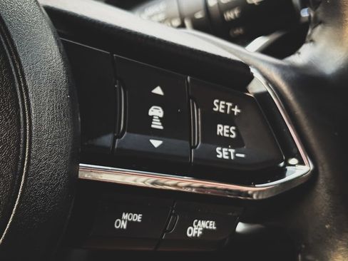 Used 2020 MAZDA CX-5 Touring FWD image 13