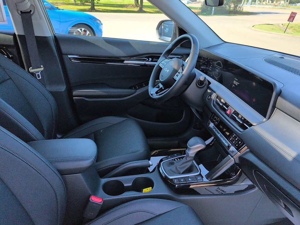 Used 2026 Kia Seltos EX w/ EX Sunroof Package AWD/4WD image 7