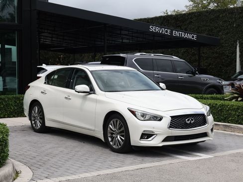 Certified 2023 INFINITI Q50 Luxe w/ Cargo Package AWD/4WD image 2