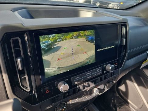 New 2026 Nissan Frontier SV w/ Tow Package AWD/4WD image 26