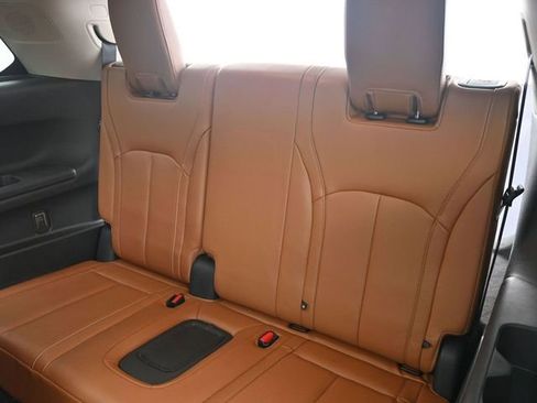 Used 2023 INFINITI QX60 Sensory AWD/4WD image 29