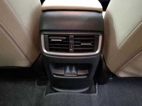 Used 2019 Honda CR-V Touring image 15