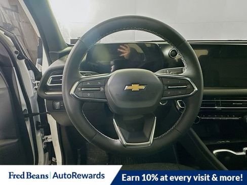 New 2026 Chevrolet Traverse LT w/ Sun and Wheel Package image 7