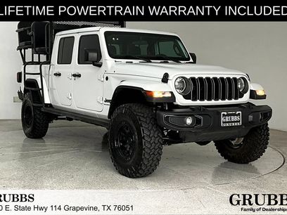 Used 2025 Jeep Gladiator Sport