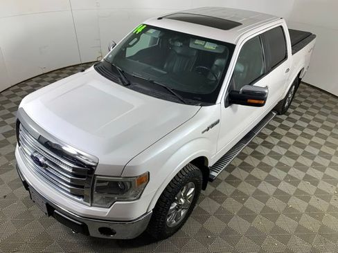 Used 2014 Ford F150 Lariat w/ Equipment Group 502A Luxury AWD/4WD image 17
