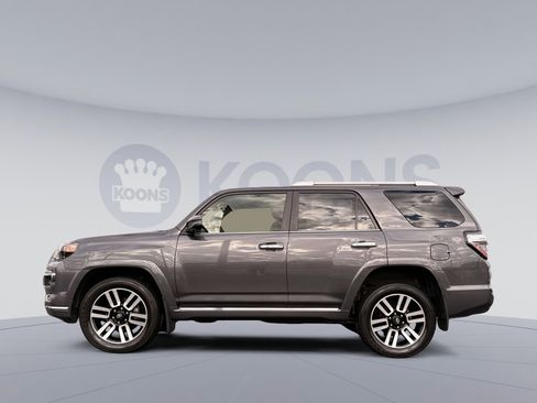 Used 2023 Toyota 4Runner Limited image 2