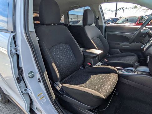 Used 2024 Mitsubishi Outlander Sport AWD image 28