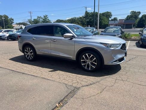 Used 2023 Acura MDX SH-AWD w/ Technology Package image 19