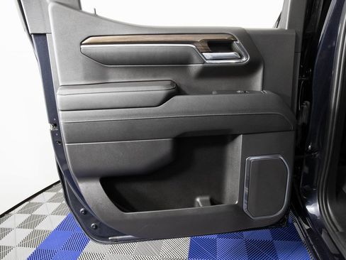 Used 2023 Chevrolet Silverado 1500 RST w/ Z71 Off-Road Package image 12