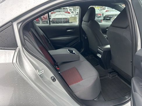 Used 2024 Toyota Corolla SE image 16