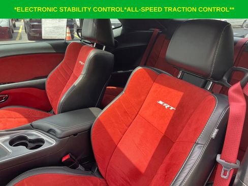 Used 2016 Dodge Challenger SRT Hellcat RWD image 13