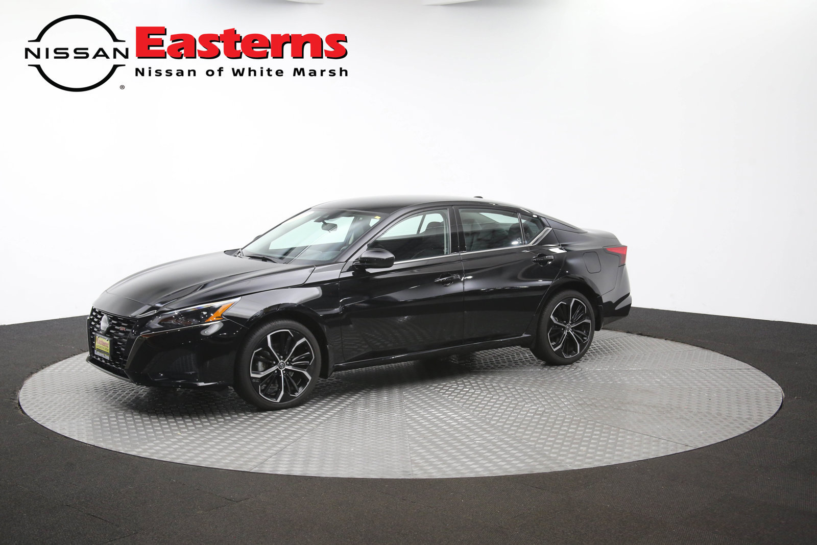 Used 2025 Nissan Altima 2.5 SR AWD/4WD image 56