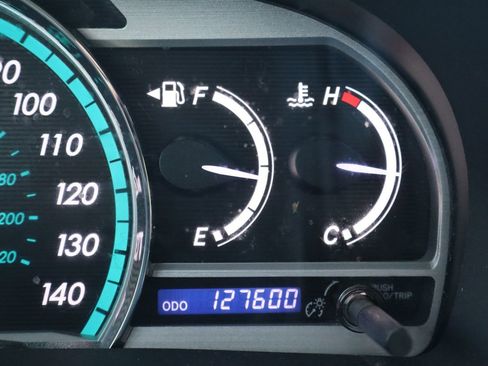 Used 2014 Toyota Venza XLE image 48