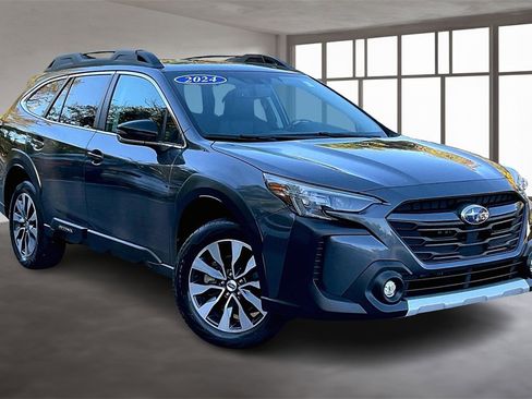 Used 2024 Subaru Outback Limited image 3