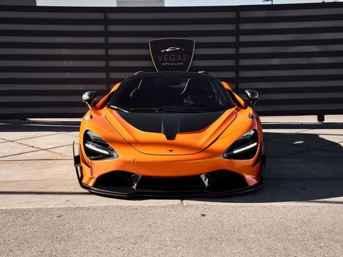 Used 2024 McLaren 750S Spider image 21