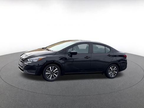 Used 2025 Nissan Versa SV FWD image 8