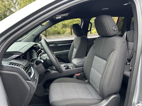 New 2026 GMC Acadia Elevation image 34