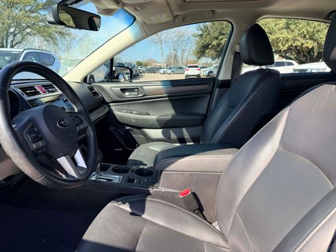 Used 2017 Subaru Legacy 3.6R Limited image 11