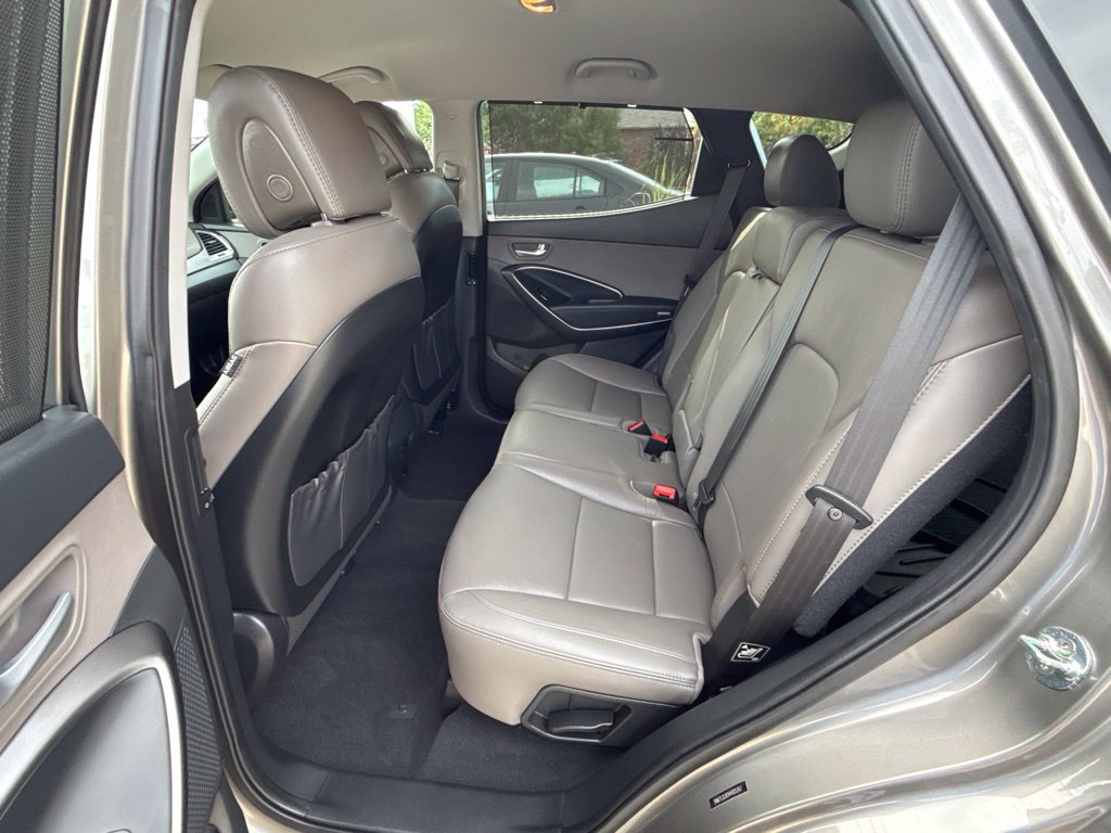 Used 2017 Hyundai Santa Fe Sport FWD image 21