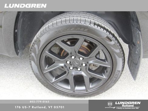 Used 2022 RAM 1500 Laramie AWD/4WD image 22