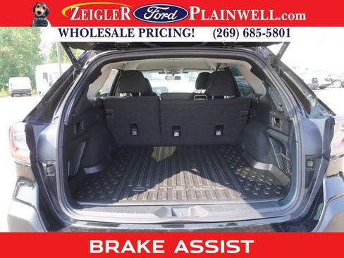 Used 2023 Subaru Outback Premium image 10